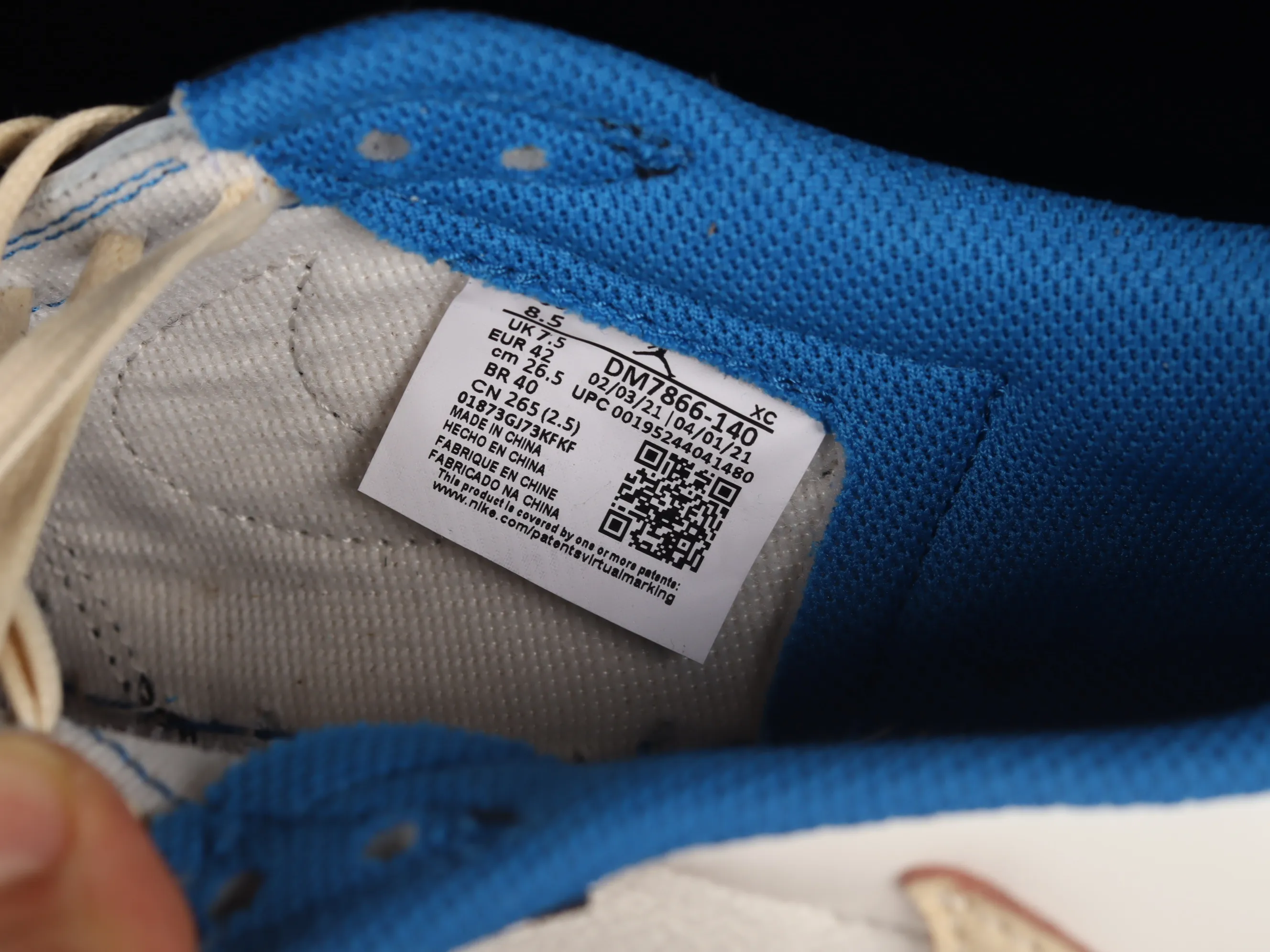 All categories Air Jordan Jordan series basketball shoes Air Jordan 1 Low LJR version Travis Scott x Air Jordan 1 Low OG AJ1 Joe 1 joint overhead hook DM7866-140